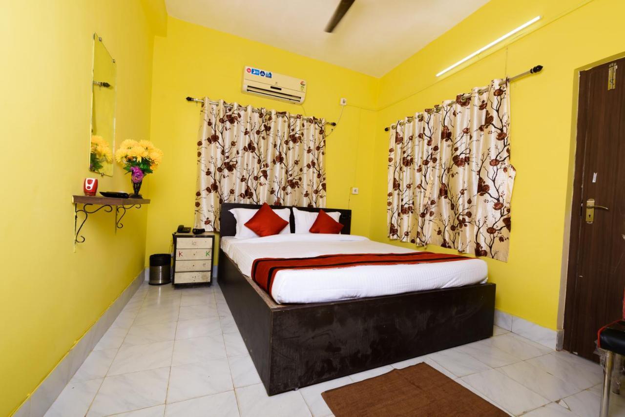 Sterling Baishakhi Hotel Kolkata Exterior photo