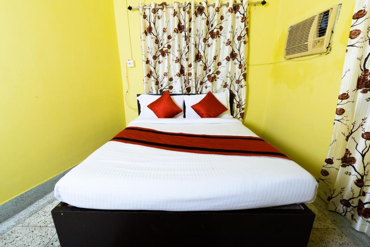 Sterling Baishakhi Hotel Kolkata Exterior photo